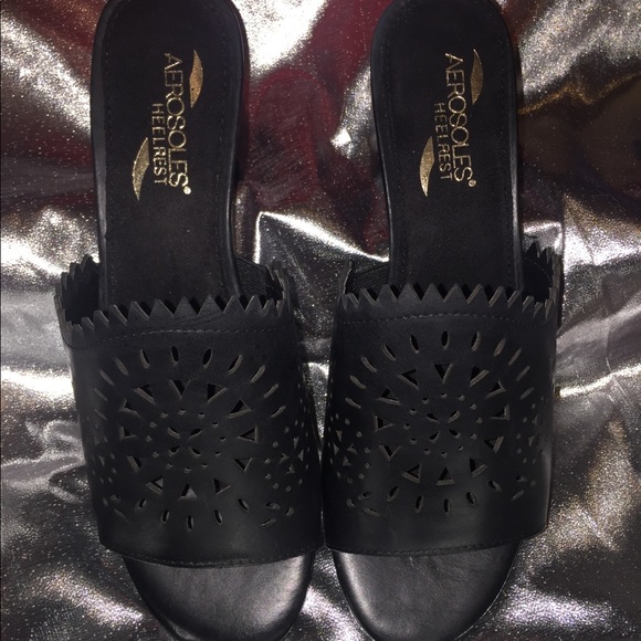 NEW! Aerosoles Mid Summer heels in black - Picture 8 of 8